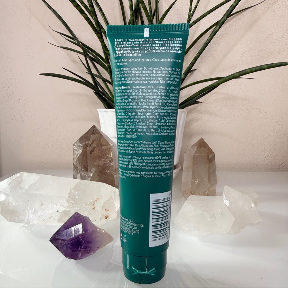 Aveda Botanical Repair™ Strengthening Leave-In Treatment 3.4 fl oz. / 100ml - Picture 4 of 13